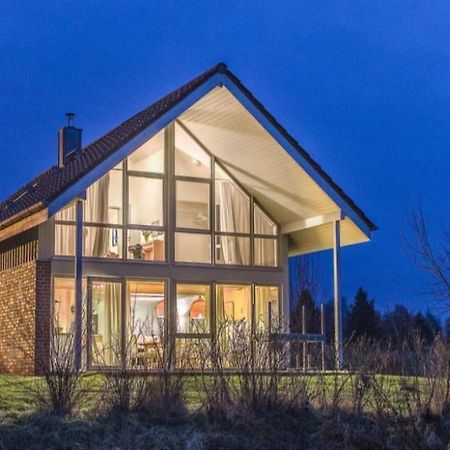 W7 - Sehr Schoenes Ferienhaus Mit Toller Lage Und Super Aussicht In Roebel An Der Mueritz Villa Dış mekan fotoğraf