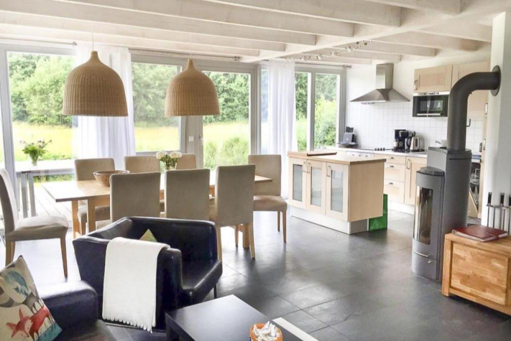 W7 - Sehr Schoenes Ferienhaus Mit Toller Lage Und Super Aussicht In Roebel An Der Mueritz Villa Dış mekan fotoğraf